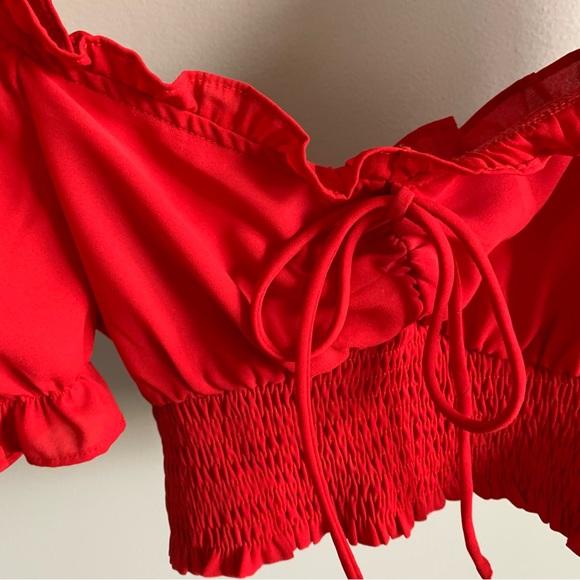 Puff Sleeve Crop Top - Picture 5 of 8